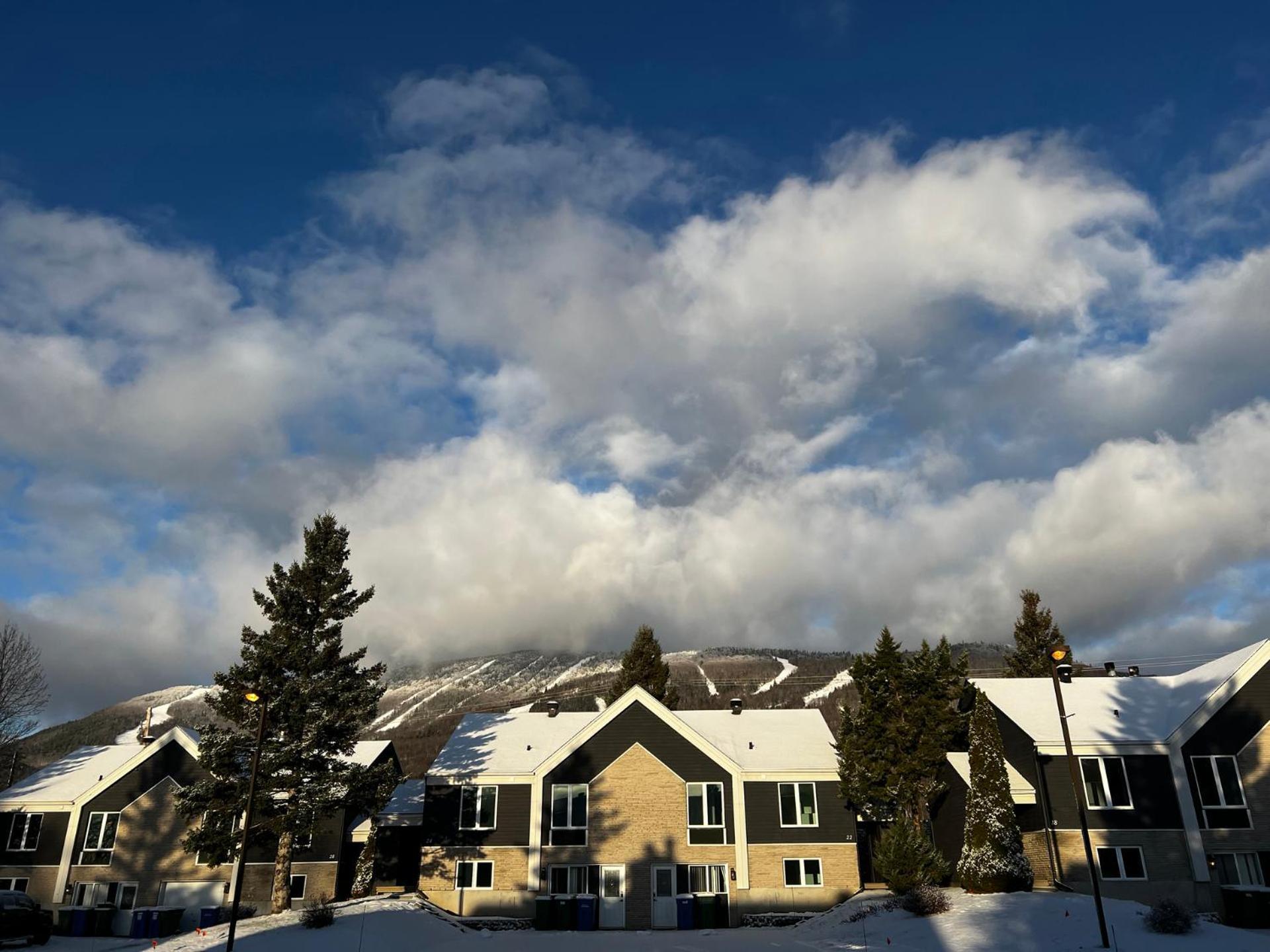 Chalets Montmorency Mont-Sainte-Anne Luaran gambar